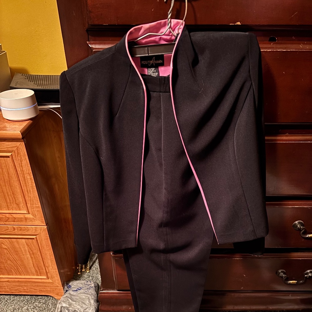 Women’s Professional Suit